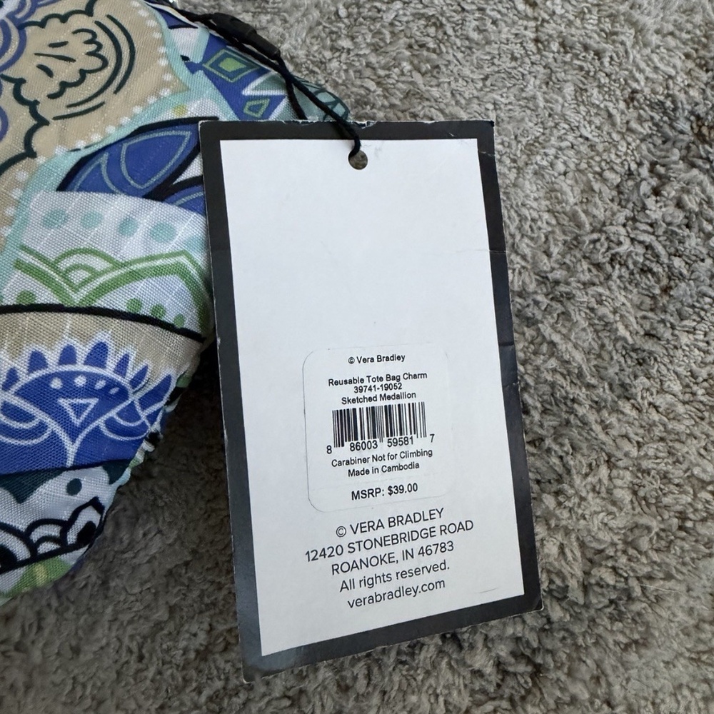 Vera Bradley Sketched Medallion Reusable Tote Bag With Clip - Picture 3 of 4